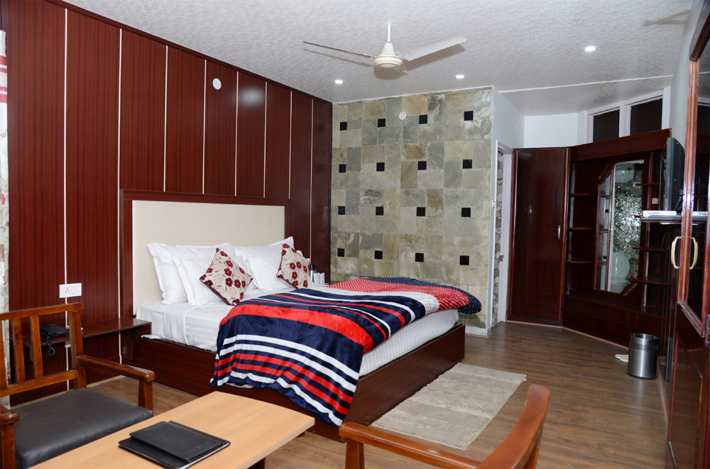 Super Deluxe Family Suite AC